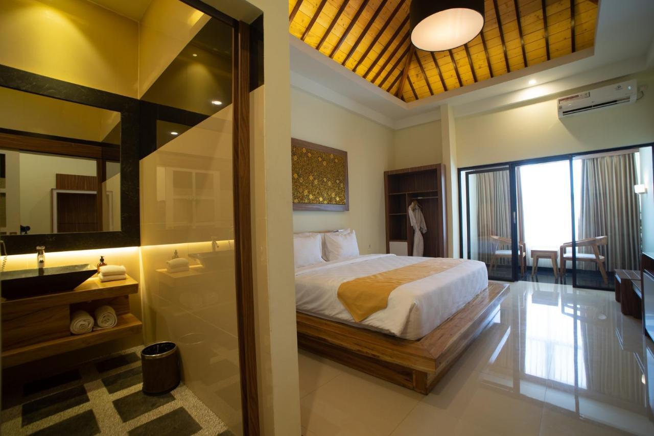 Luminor Hotel Banyuwangi By Wh Екстериор снимка