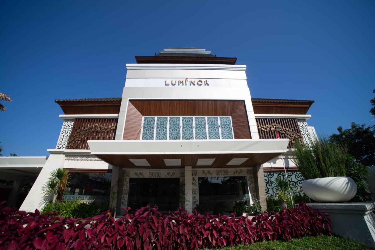 Luminor Hotel Banyuwangi By Wh Екстериор снимка