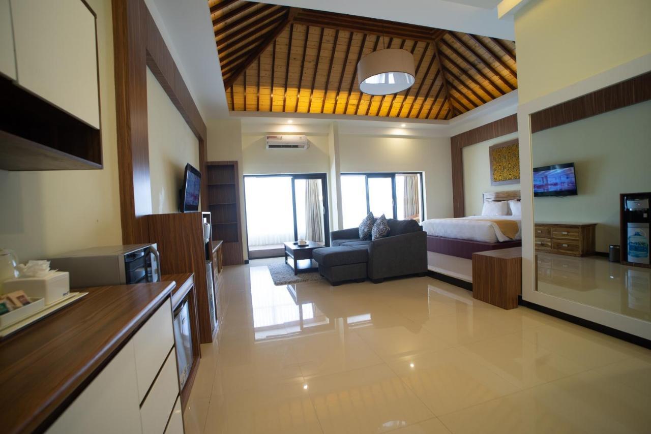 Luminor Hotel Banyuwangi By Wh Екстериор снимка
