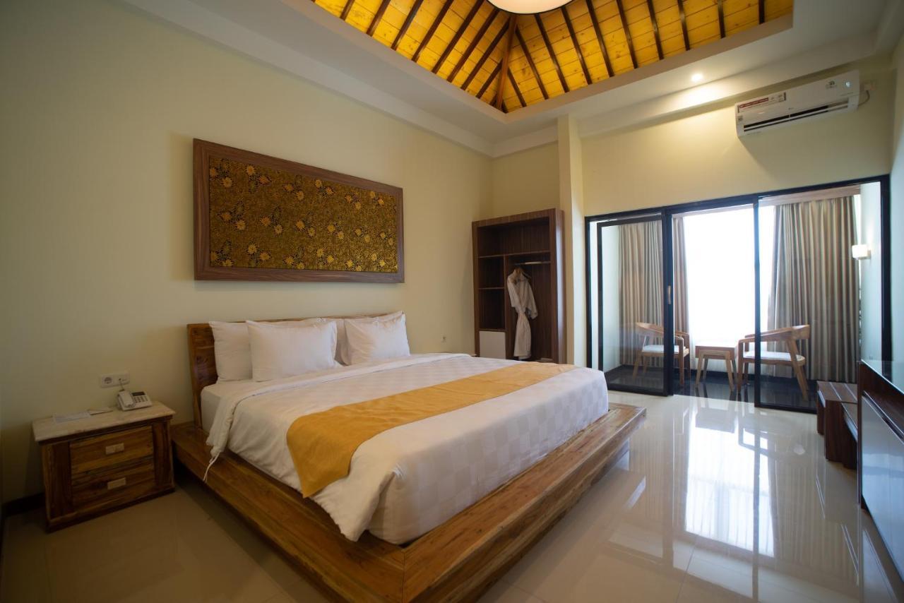 Luminor Hotel Banyuwangi By Wh Екстериор снимка